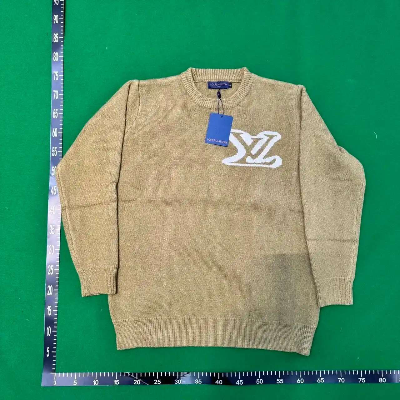 Louis Vuitton Monogram Intarsia Knit Sweater — photo 11 of 13