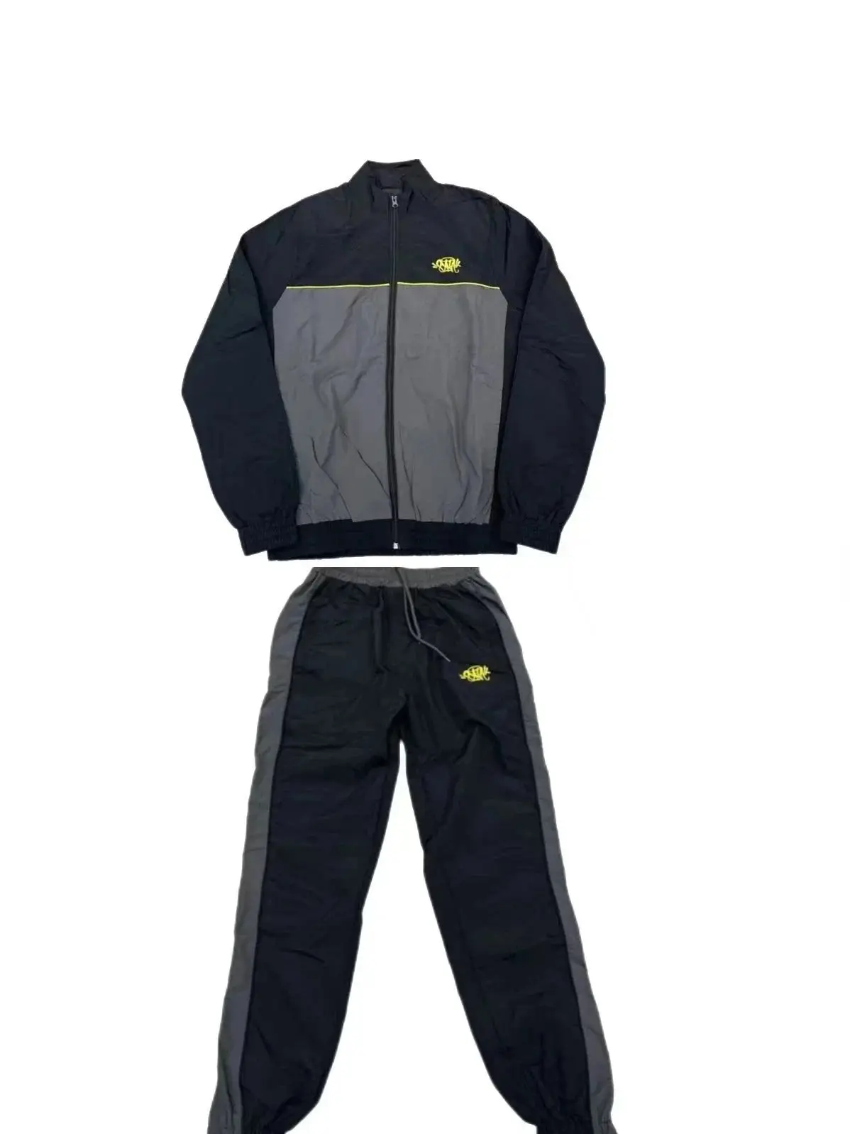 Syna World Hoodie & Jogger Tracksuit — photo 2 of 15
