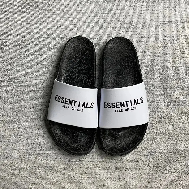 Balenciaga slippers — photo 10 of 14