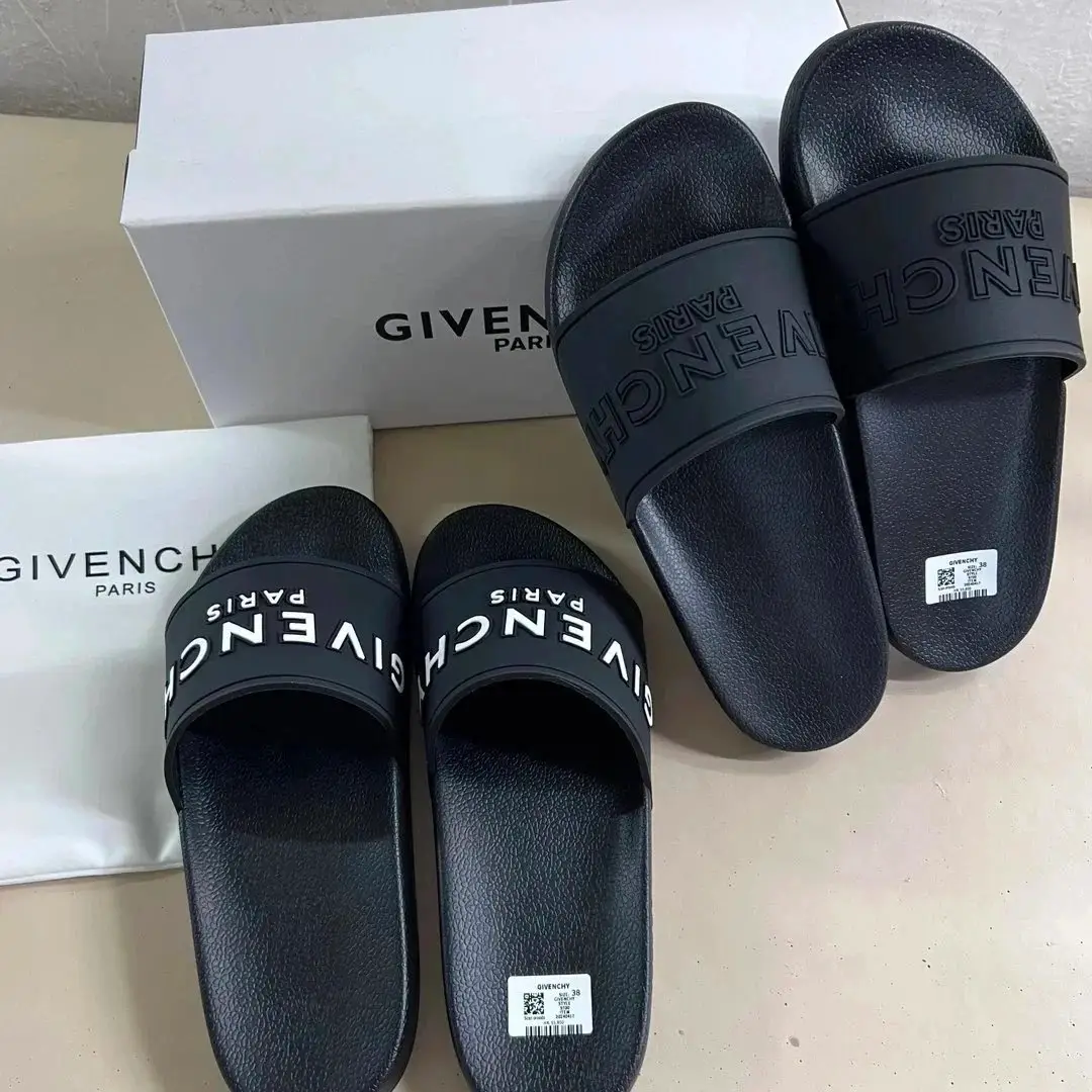 Balenciaga slippers — photo 14 of 14