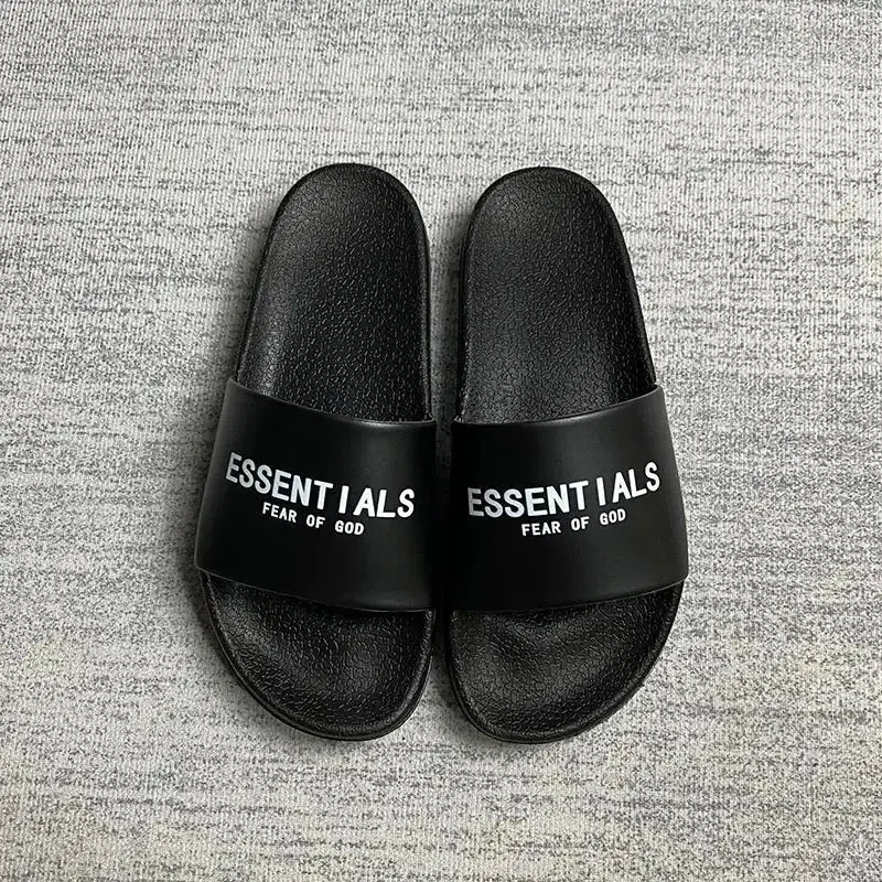Balenciaga slippers — photo 9 of 14