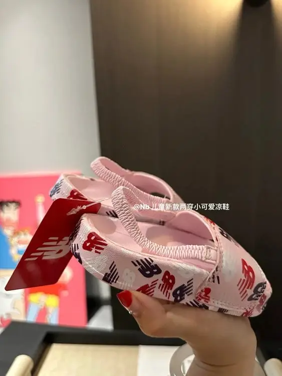 New Balance NB Two-Way Cute Children's Sandals — photo 7 of 10
