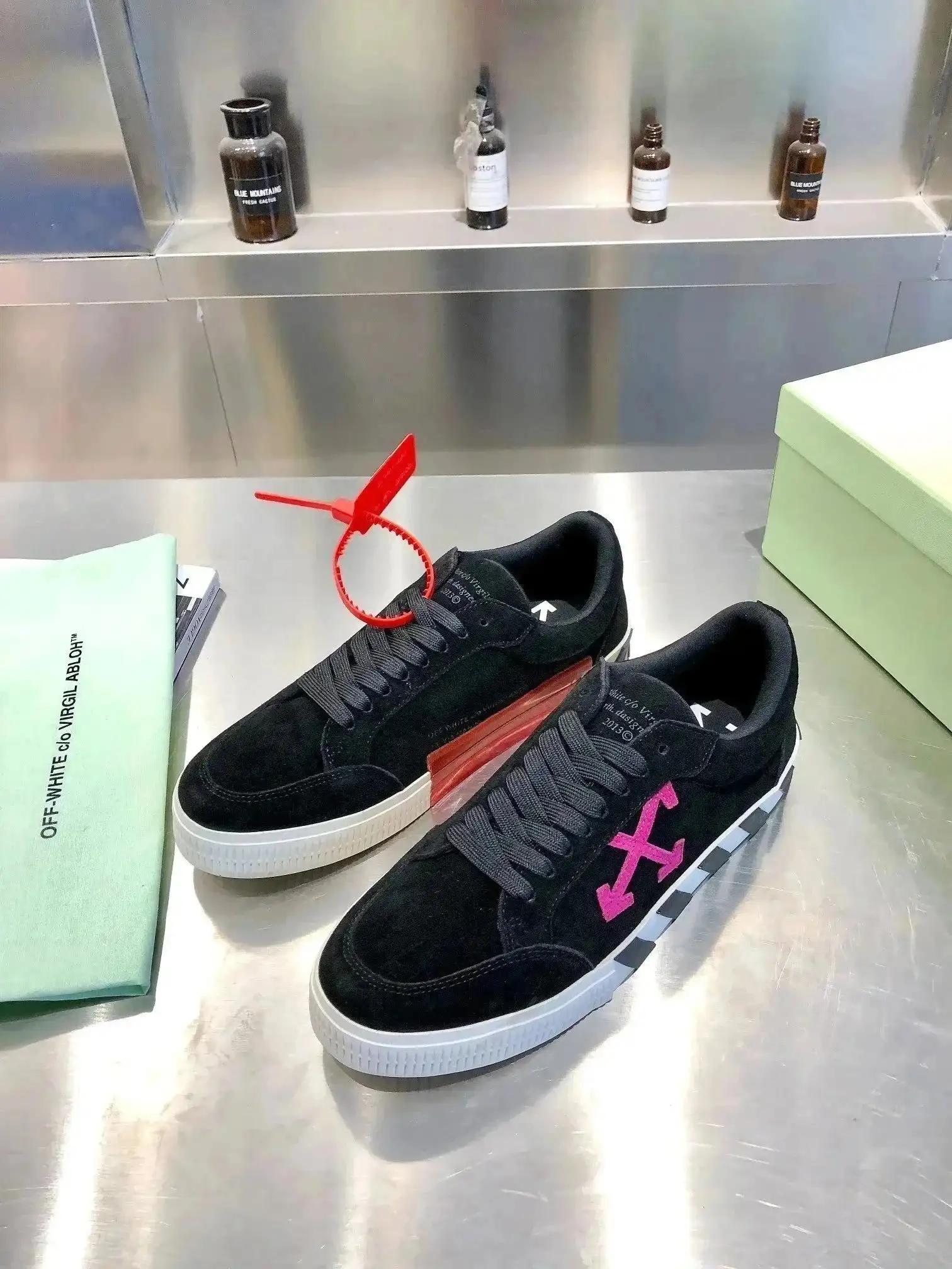 Off-White vulcanized — photo 6 of 15