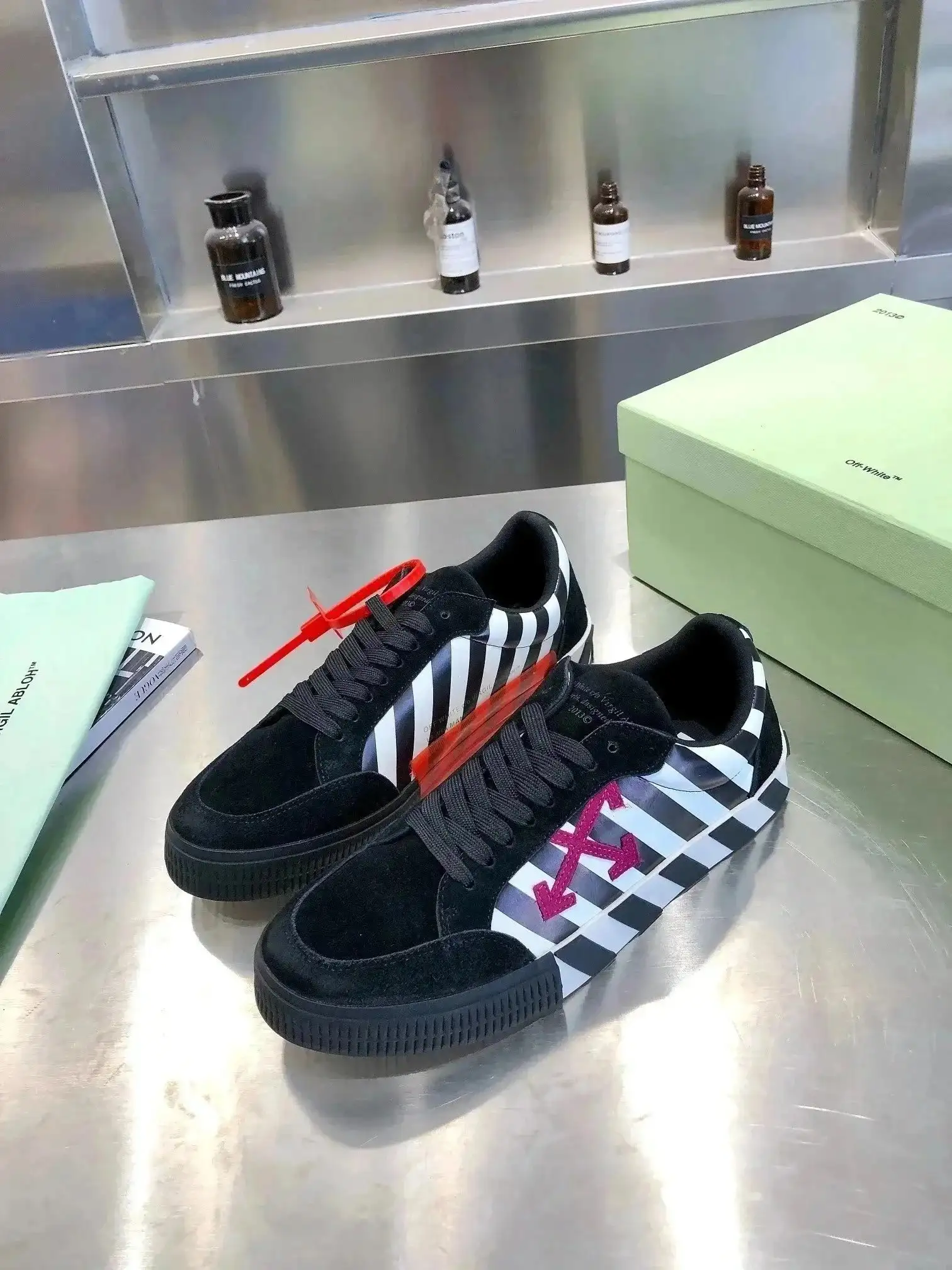 Off-White vulcanized — photo 8 of 15