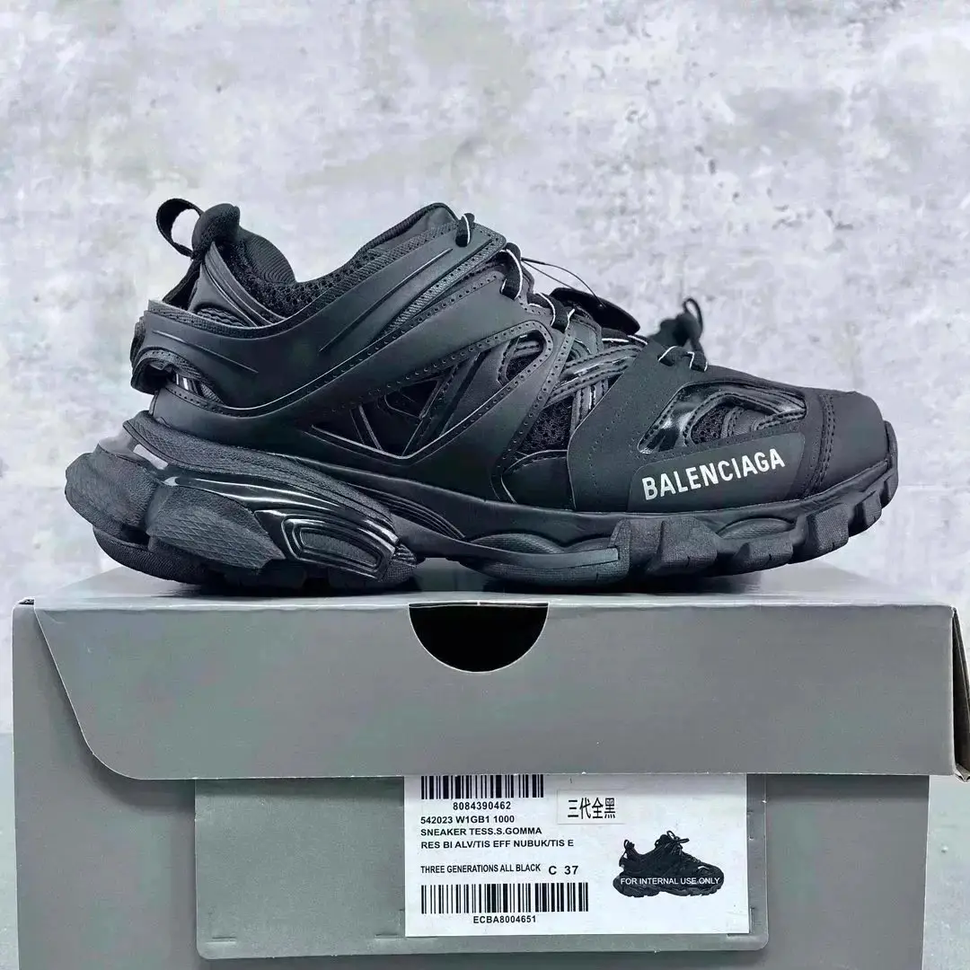 Balenciaga shoes — photo 15 of 15
