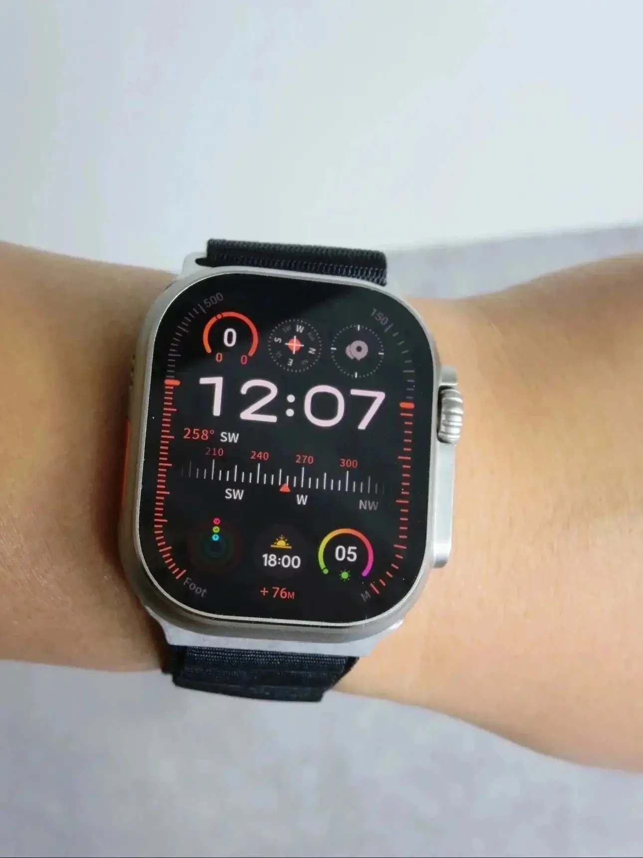 Apple Smartwatch — photo 7 of 12
