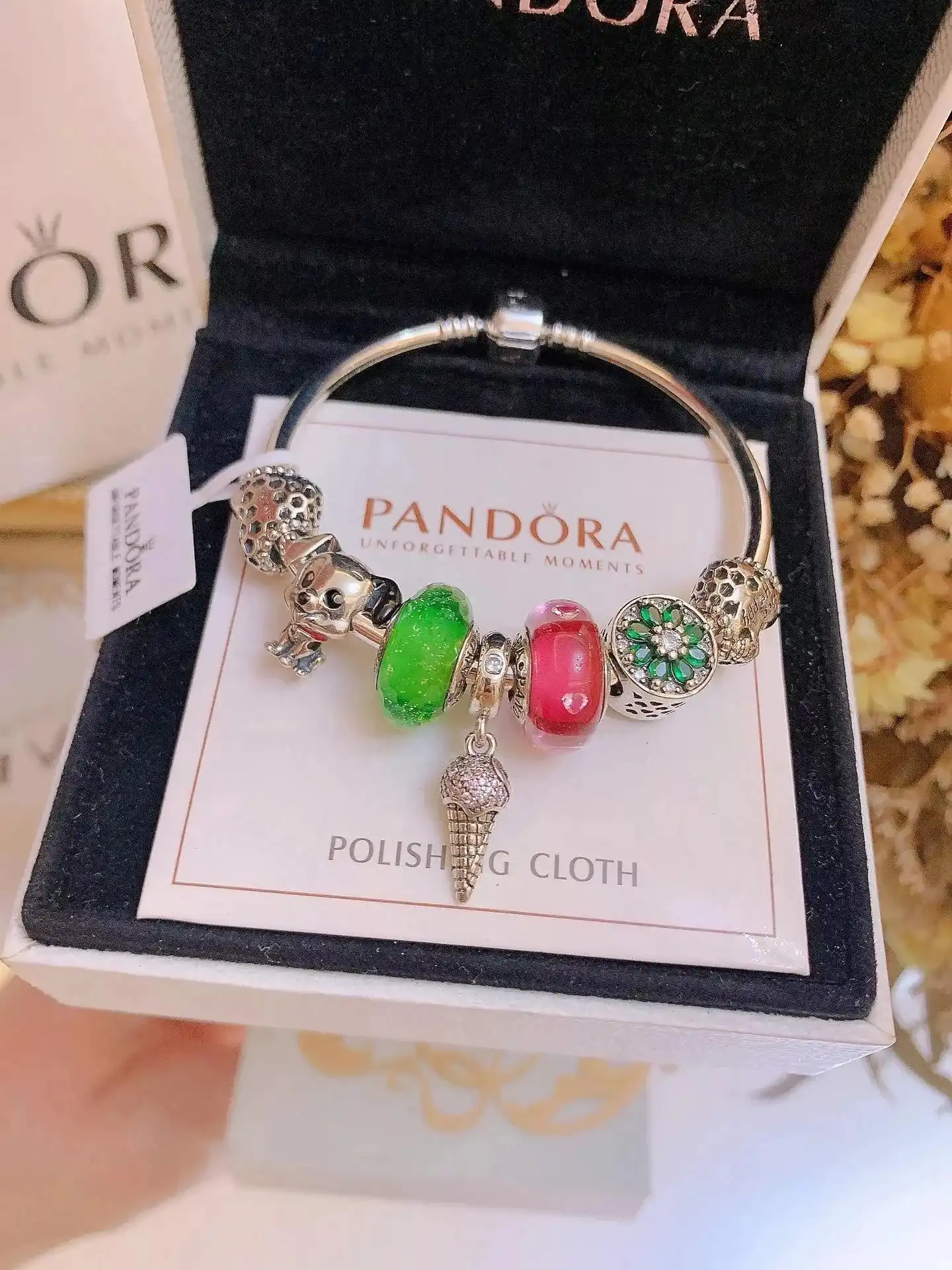 PANDORA Unforgettable Moments Bracelet — photo 13 of 14