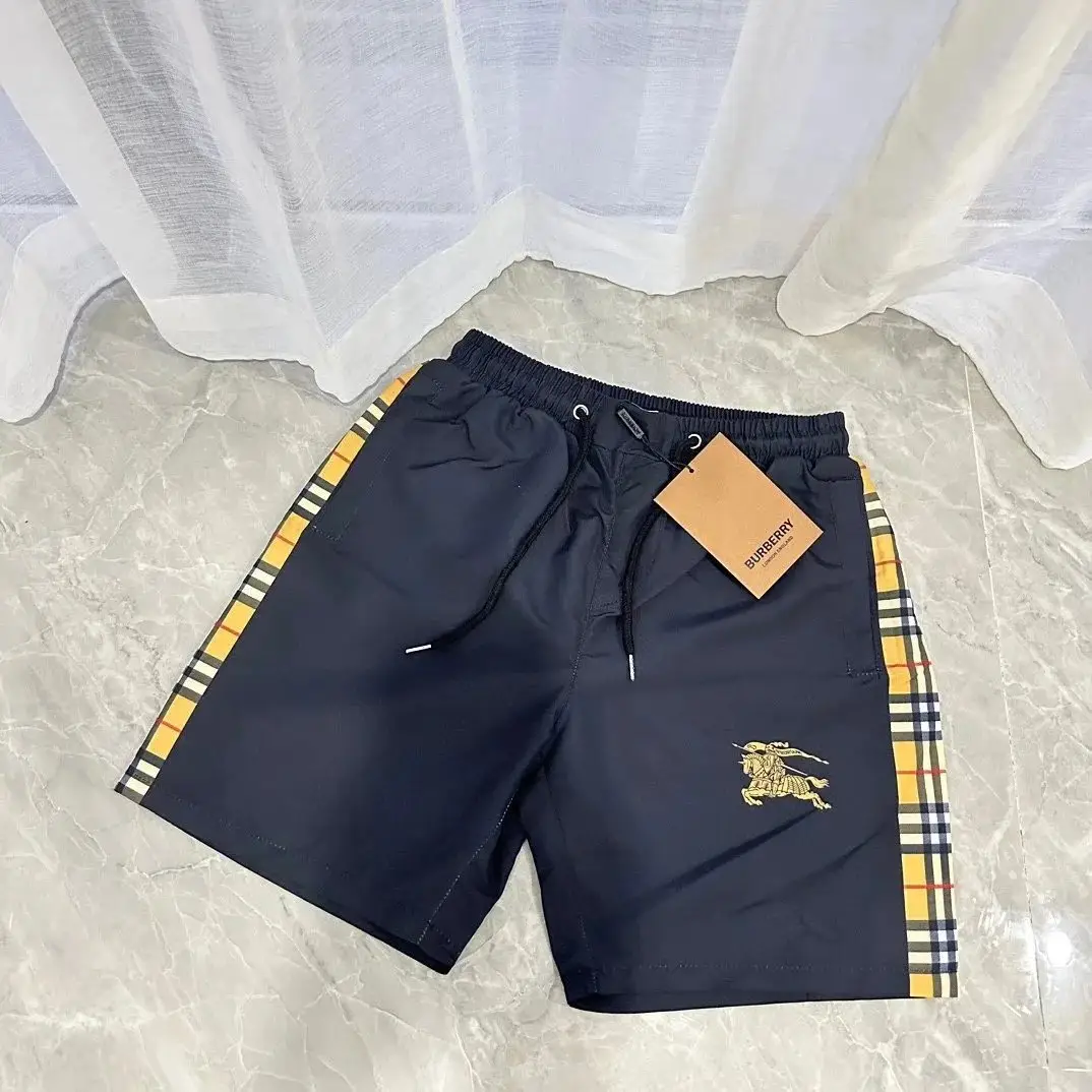 Burberry Shorts — photo 6 of 12