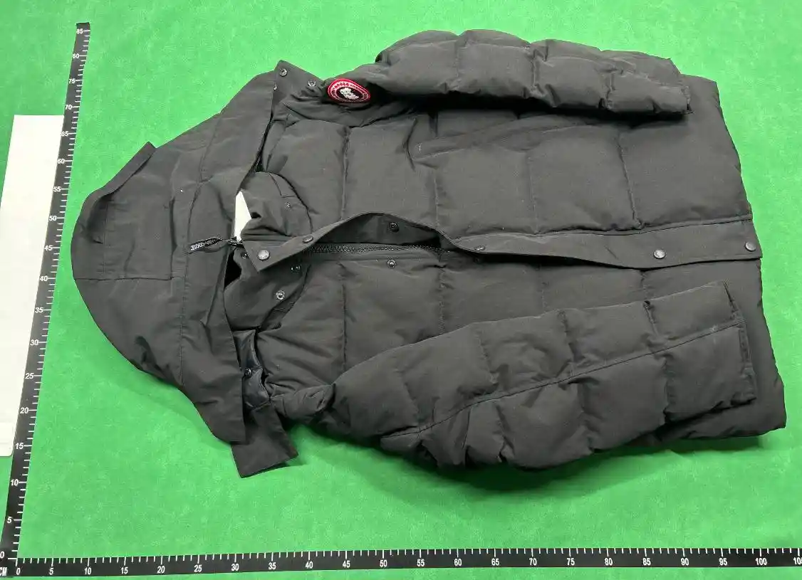 Canada Goose Expedition Parka & Everett Vest — photo 4 of 9