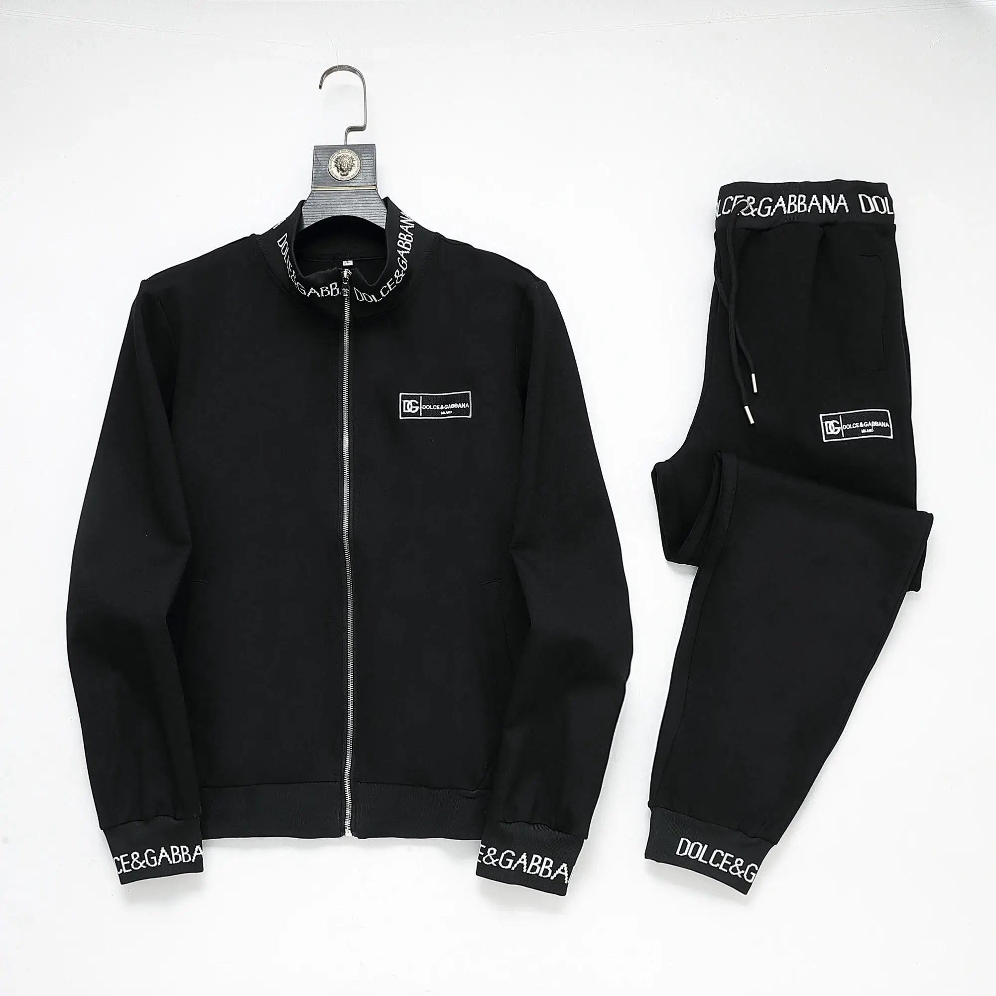 Prada Linea Rossa Tracksuit — photo 12 of 13