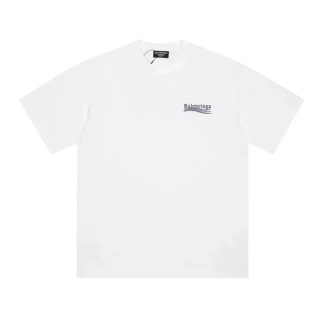 Balenciaga T-shirt — photo 10 of 12