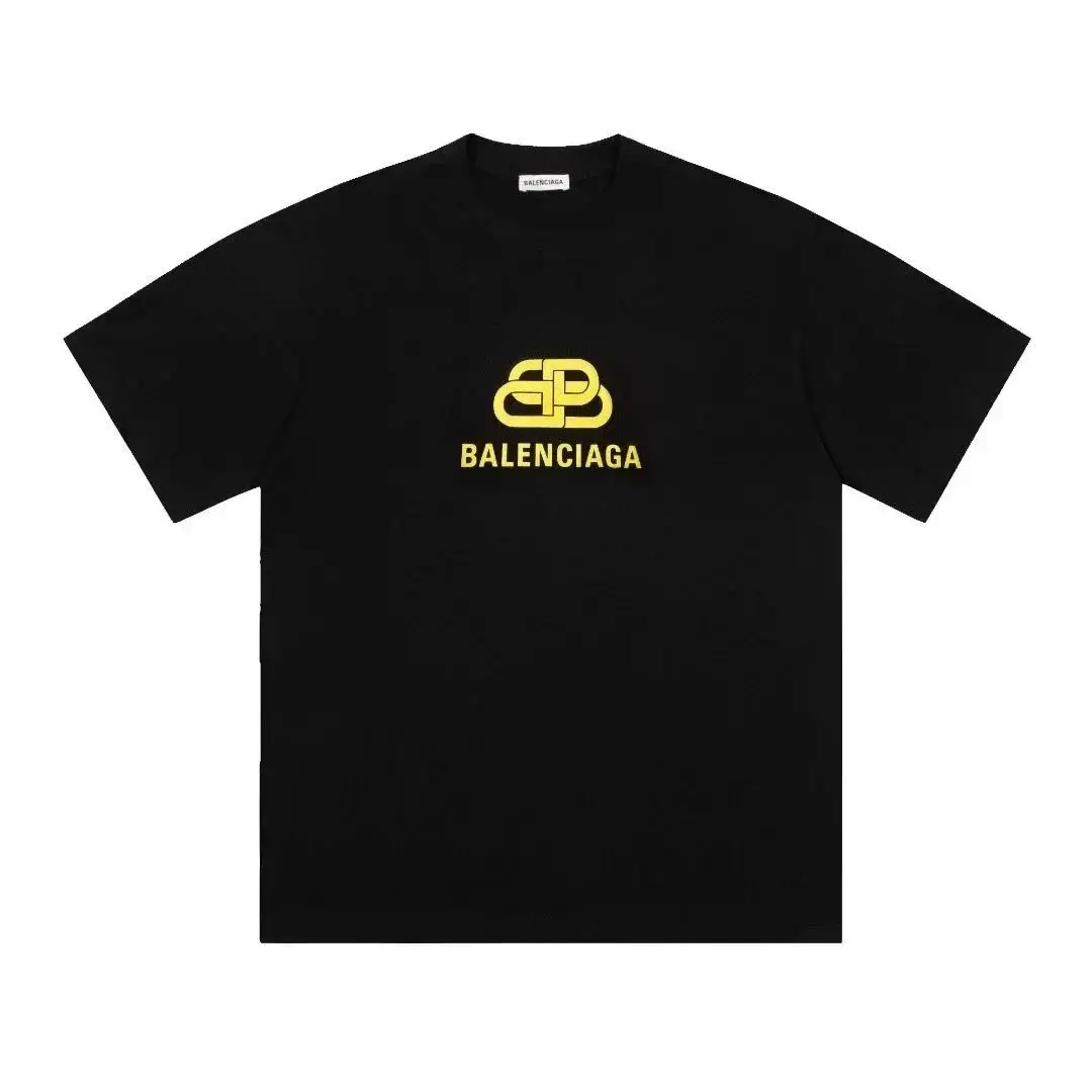Balenciaga T-shirt — photo 7 of 12