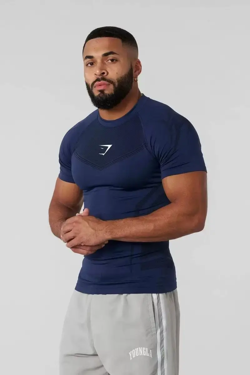 Gymshark Onyx 5.0 T-Shirt — photo 3 of 4