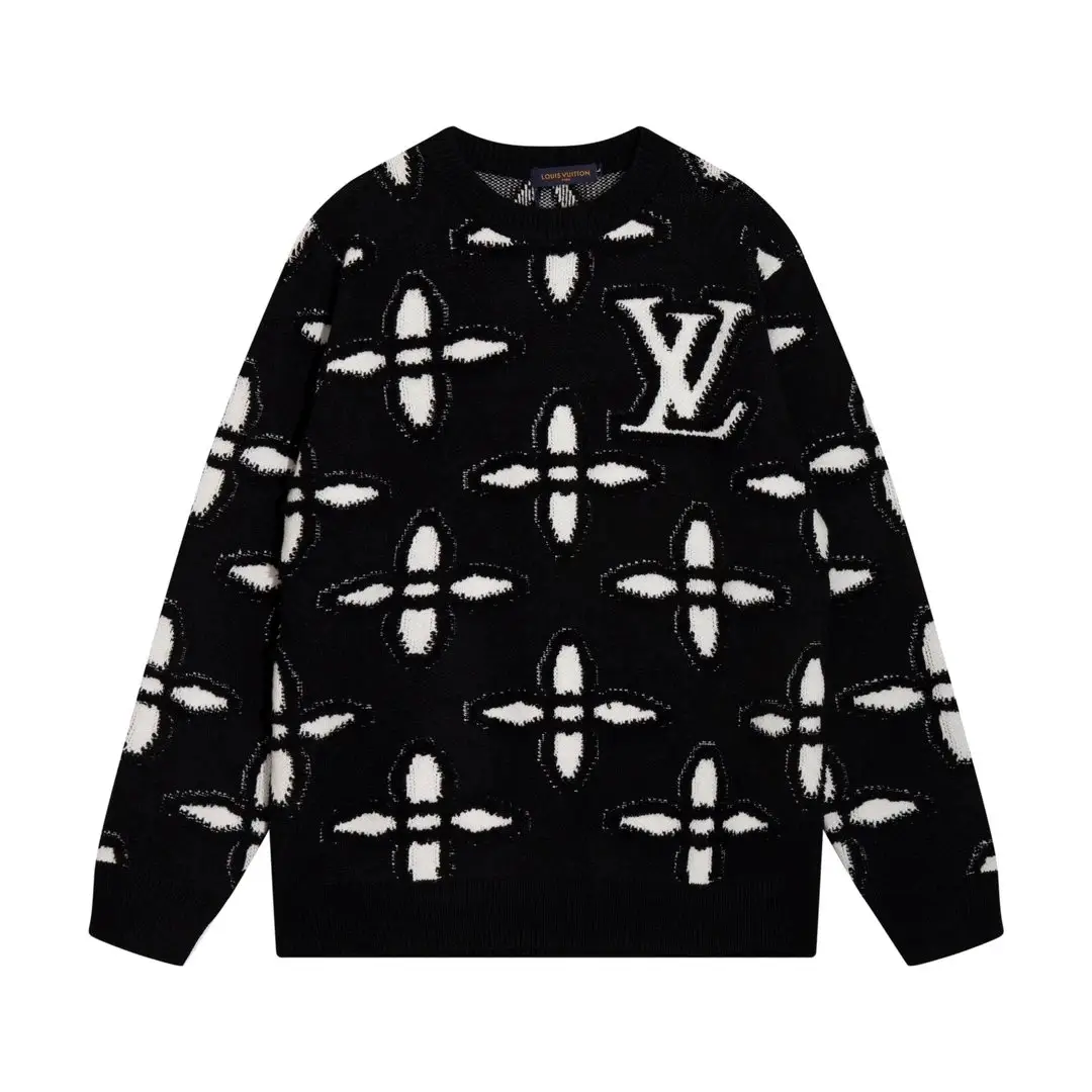 Louis Vuitton Monogram Knit Sweaters — photo 7 of 10
