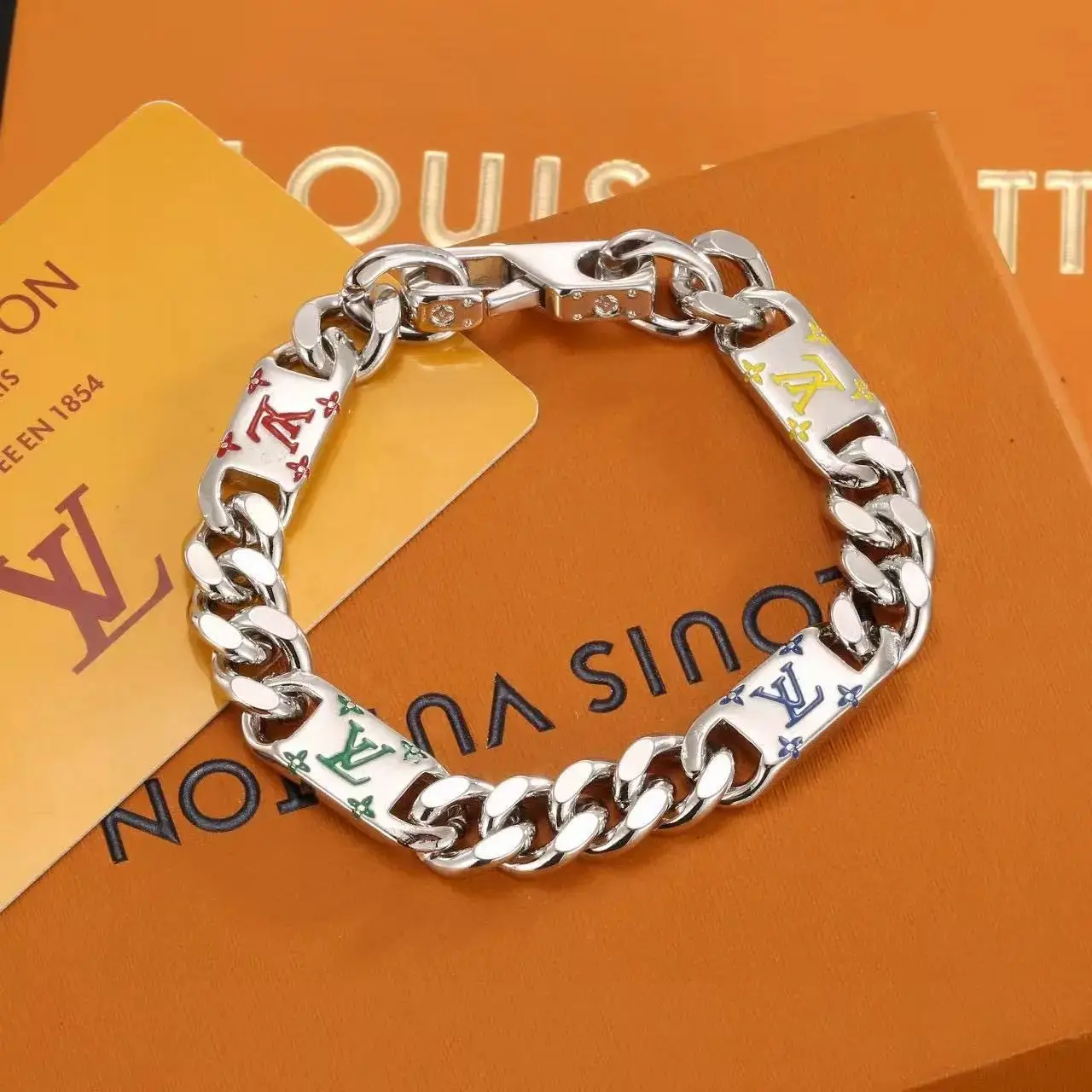 LV B. Blossom Bracelet — photo 8 of 11