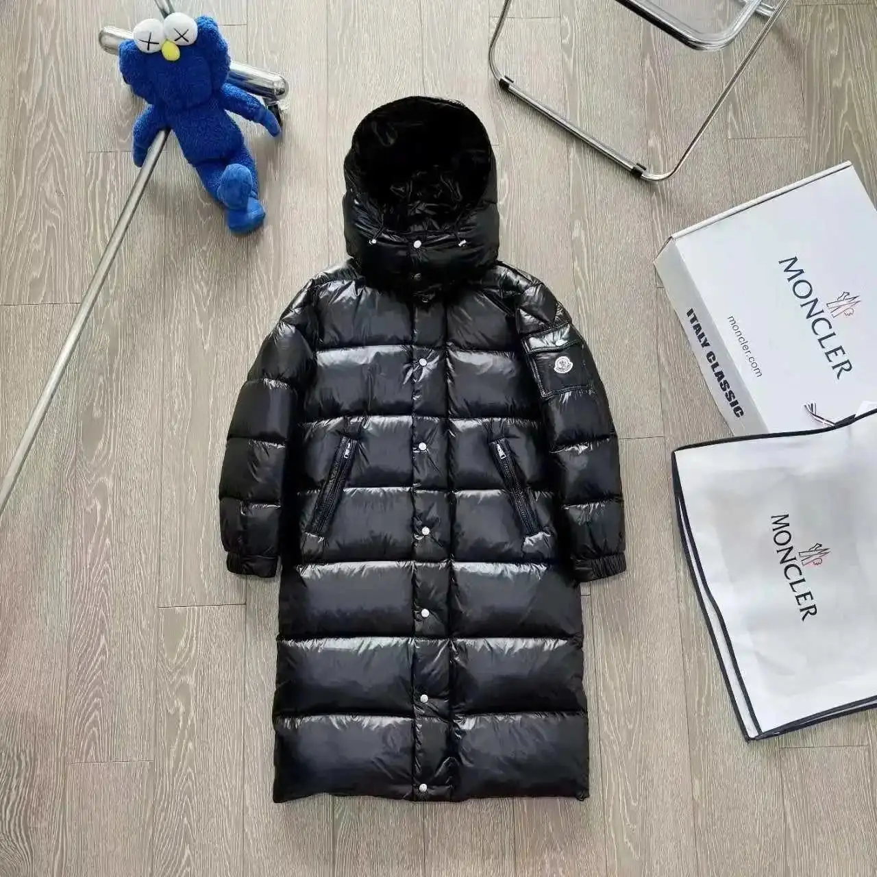 MONCLER