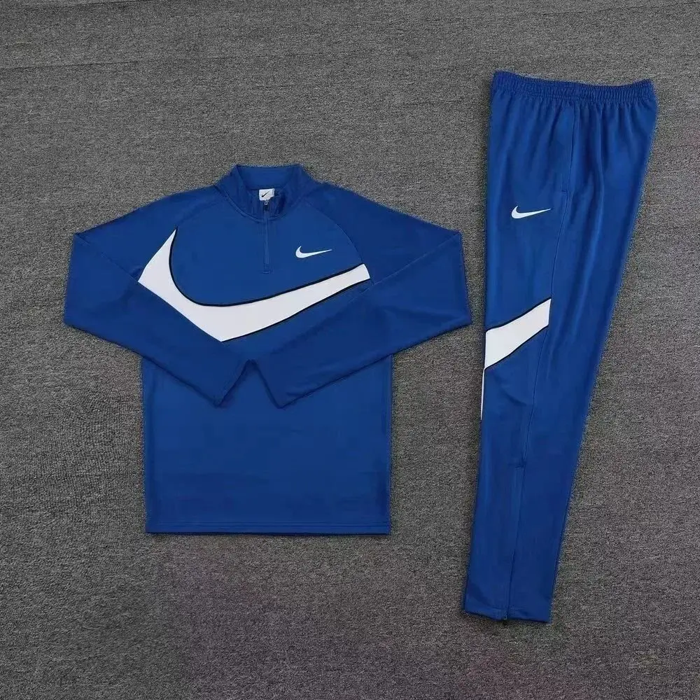 Nike Sportswear Tracksuit Set — photo 5 of 8