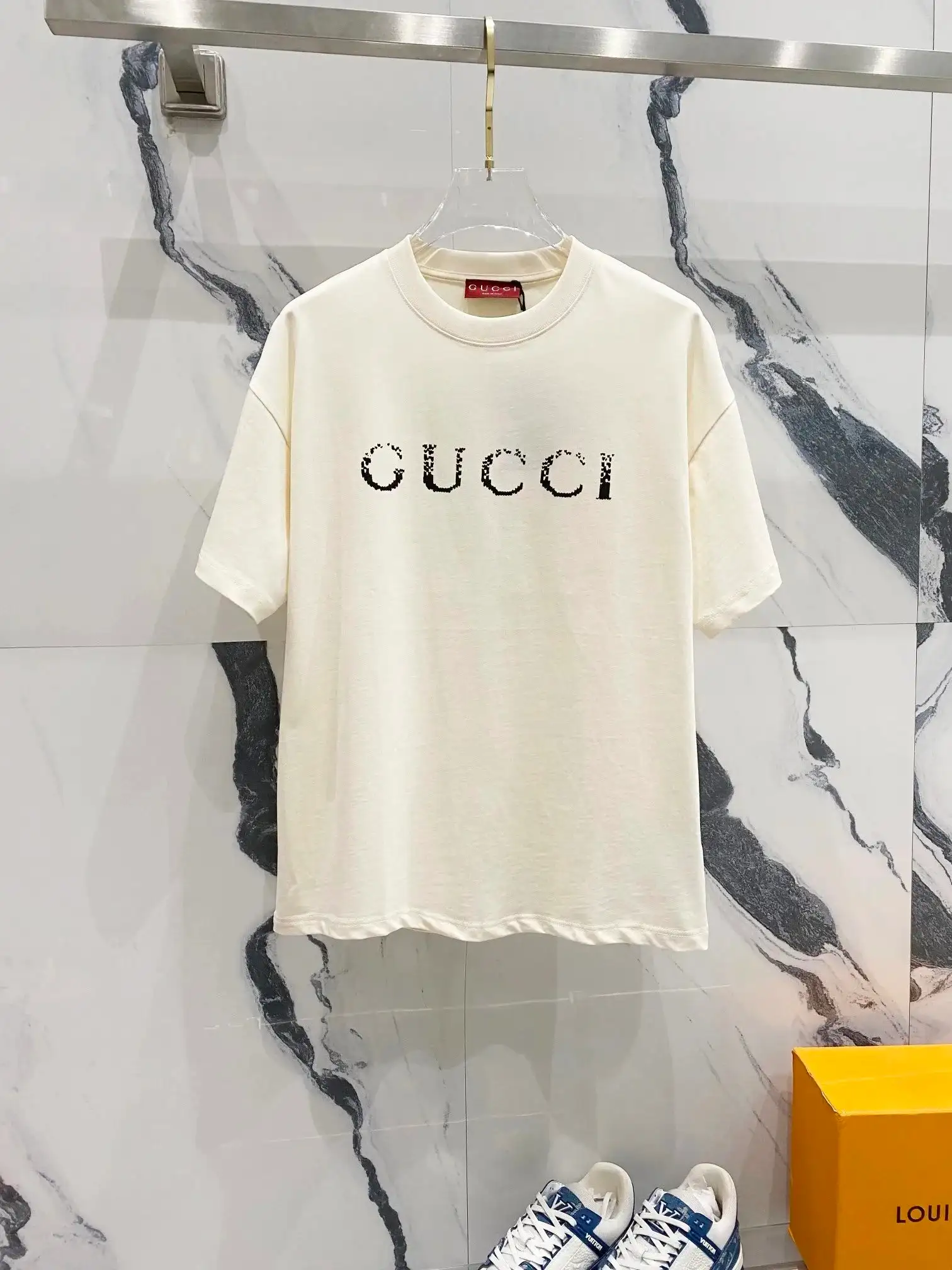 Gucci T-shirt 1 — photo 11 of 11