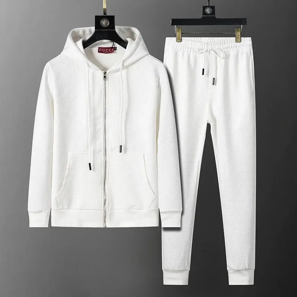 Gucci GG Supreme Hoodie and Jogger Pants Set — photo 5 of 6