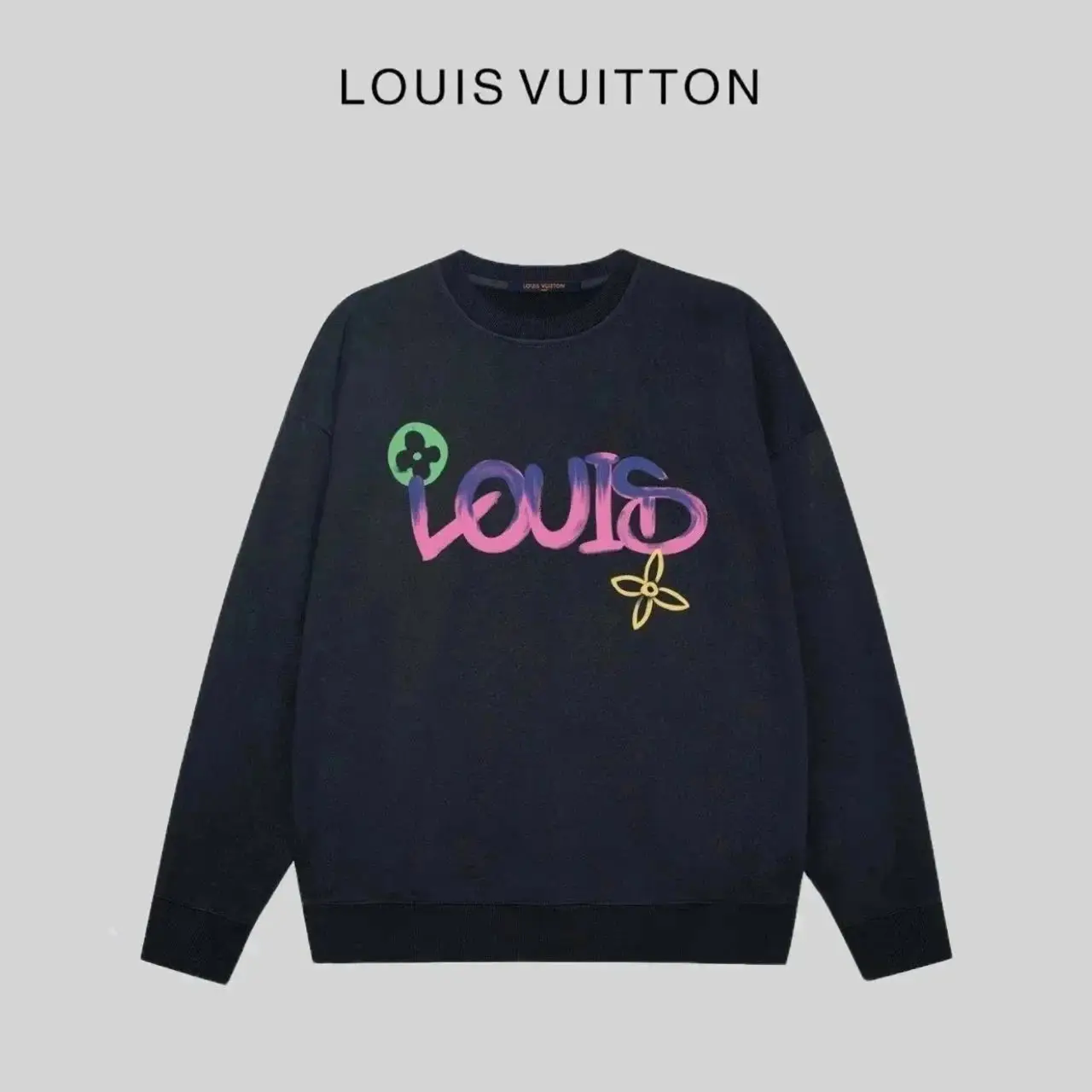Louis Vuitton LV Monogram / Louis Vuitton2 / Gradient Logo Sweatshirts — photo 4 of 12
