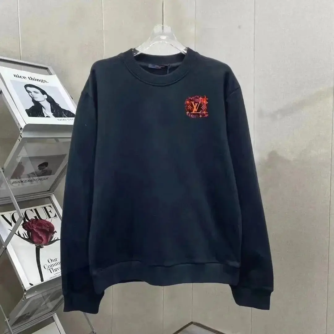 Louis Vuitton LV Monogram / Louis Vuitton2 / Gradient Logo Sweatshirts — photo 9 of 12