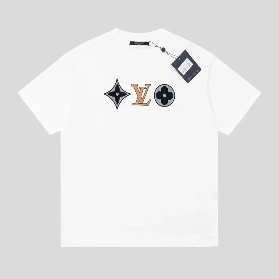 Louis Vuitton T-shirt — photo 4 of 9