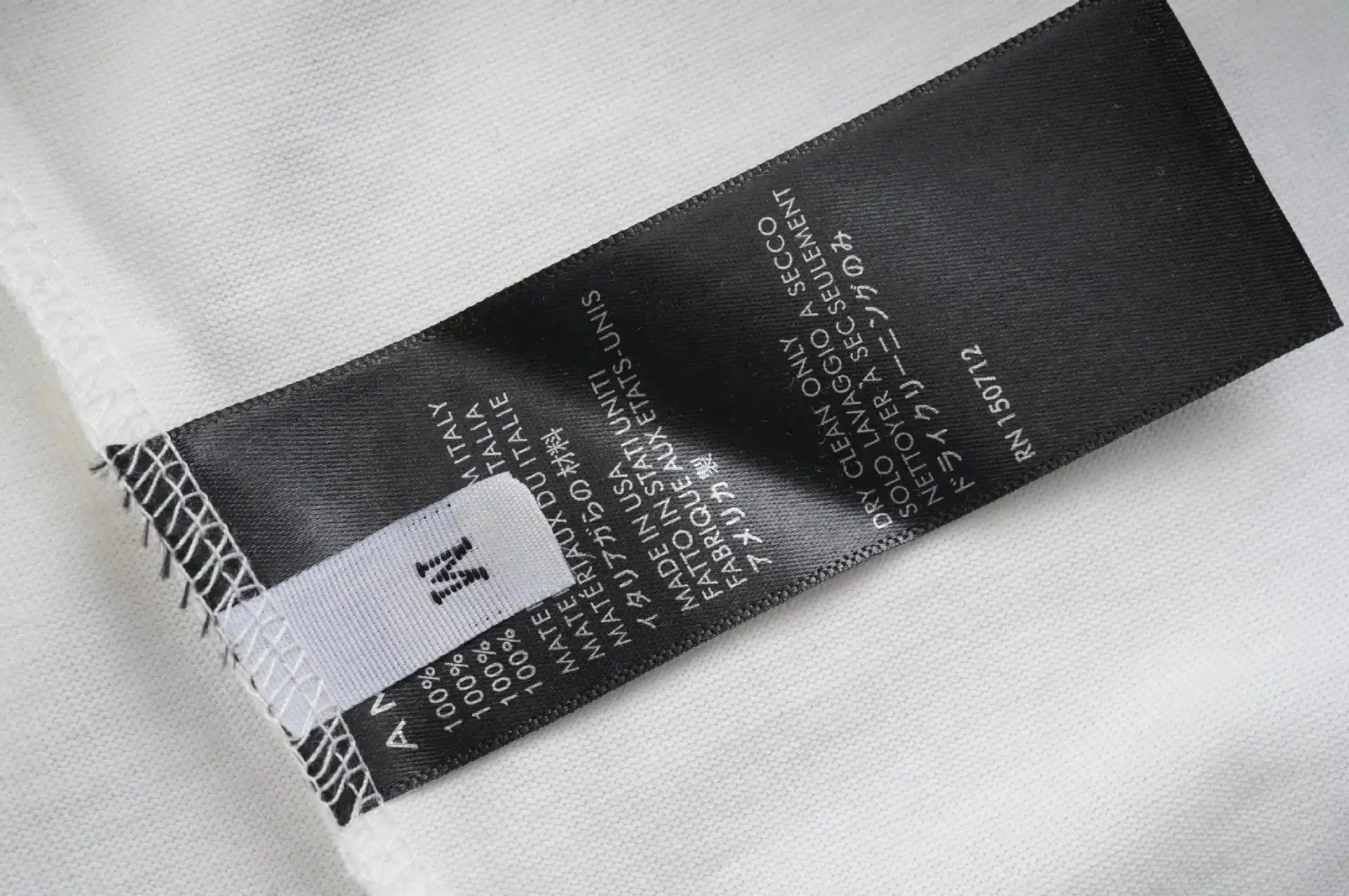 AMIRI Heart Logo T-Shirt — photo 12 of 12