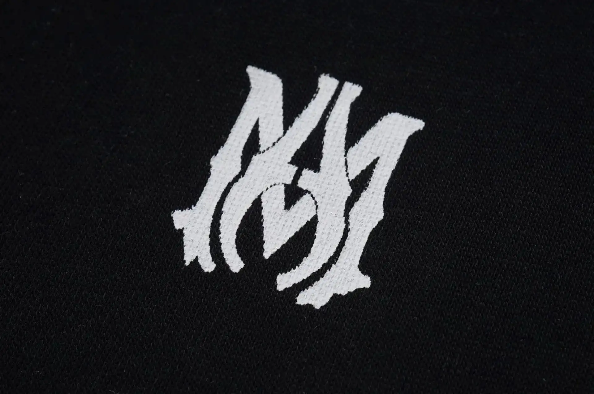 AMIRI Heart Logo T-Shirt — photo 8 of 12