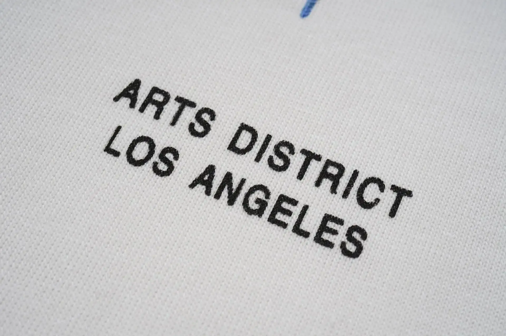 AMIRI Heart Logo T-Shirt — photo 9 of 12