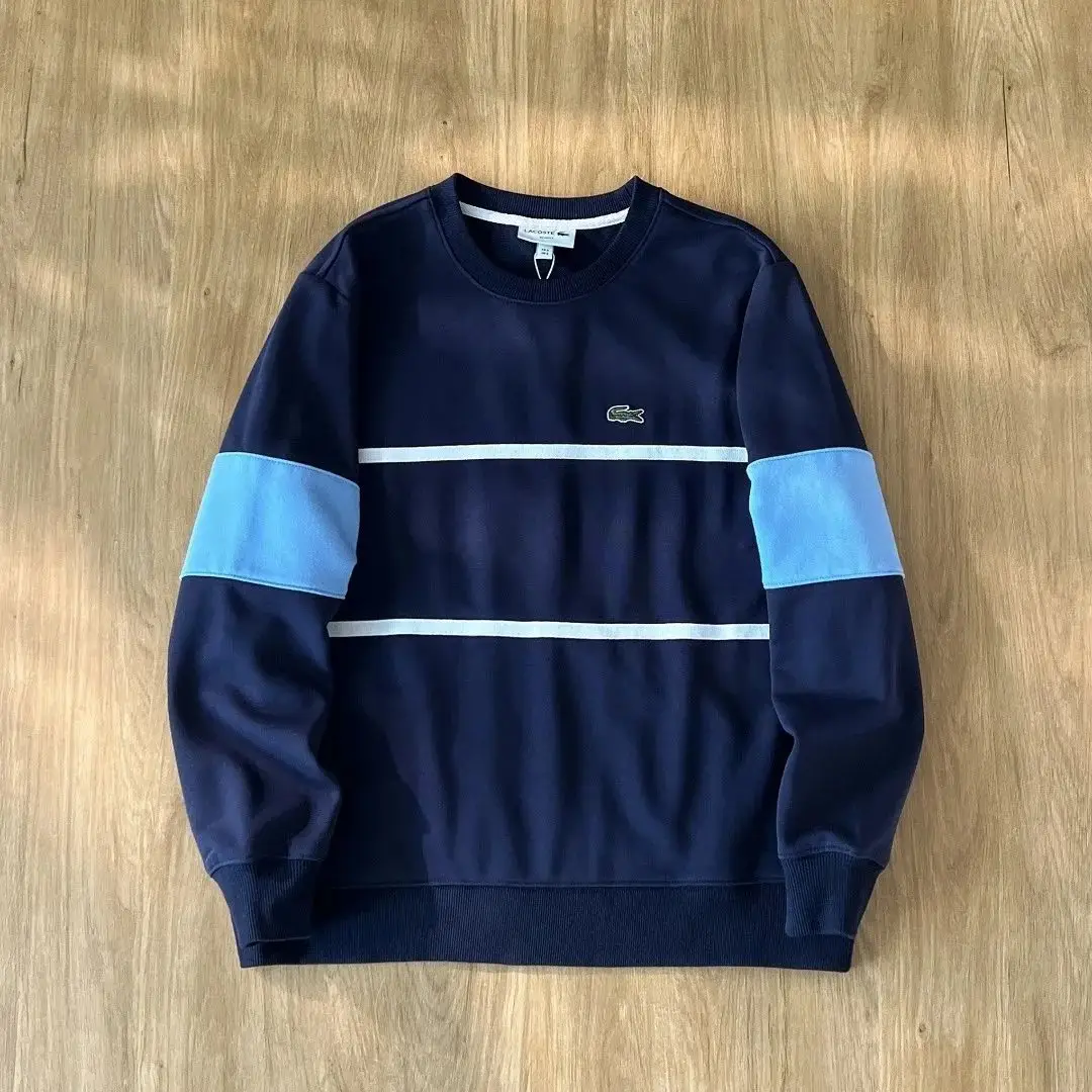 Lacoste Crocodile Graphic Long Sleeve Sweatshirt — photo 11 of 14