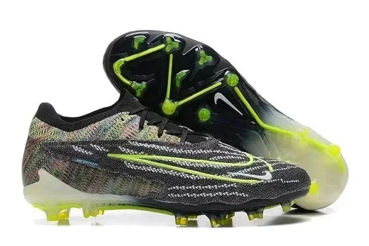 NIKE Football Boots — photo 7 of 12