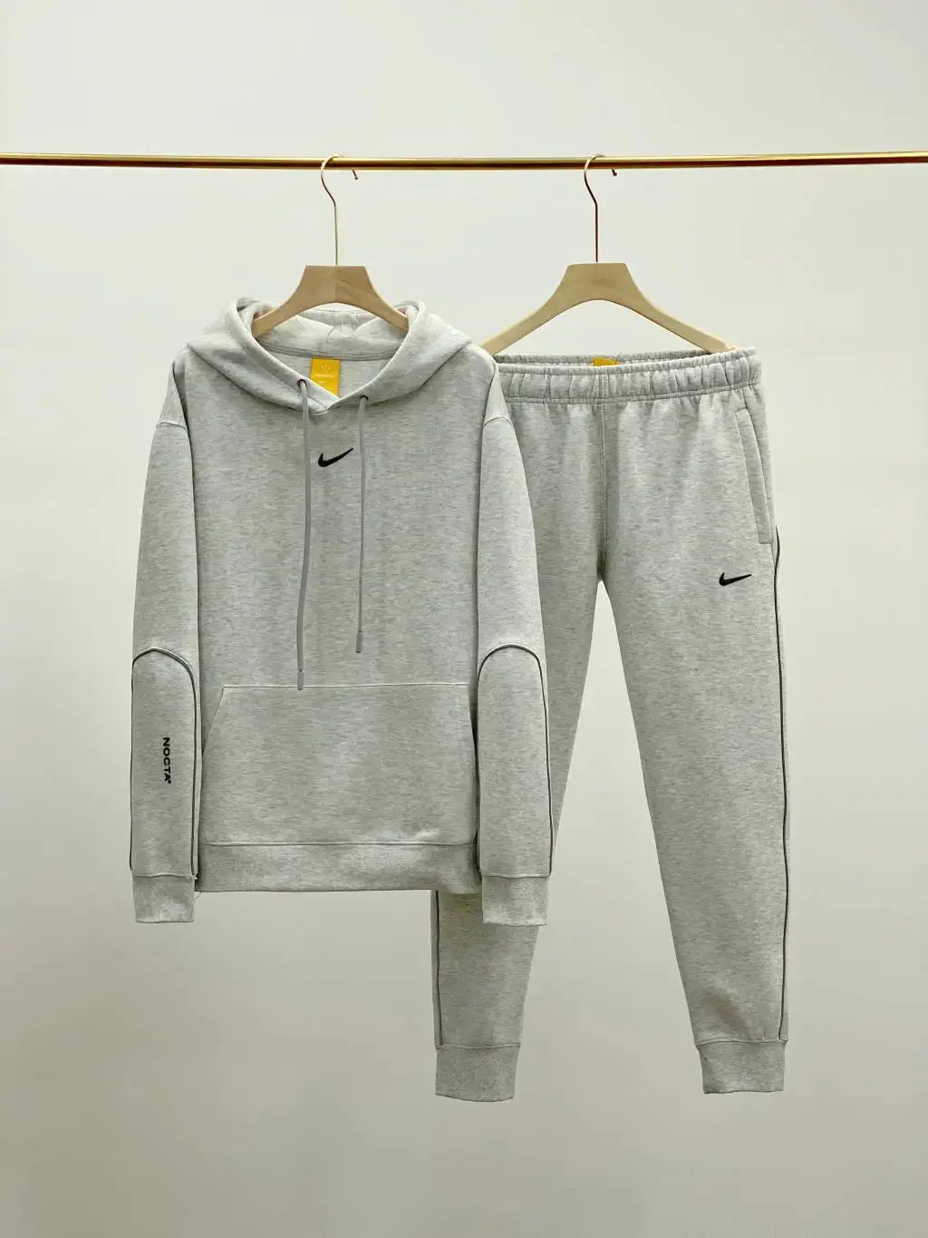 Nike Tech Fleece Hoodie & Pants Set — photo 4 of 14