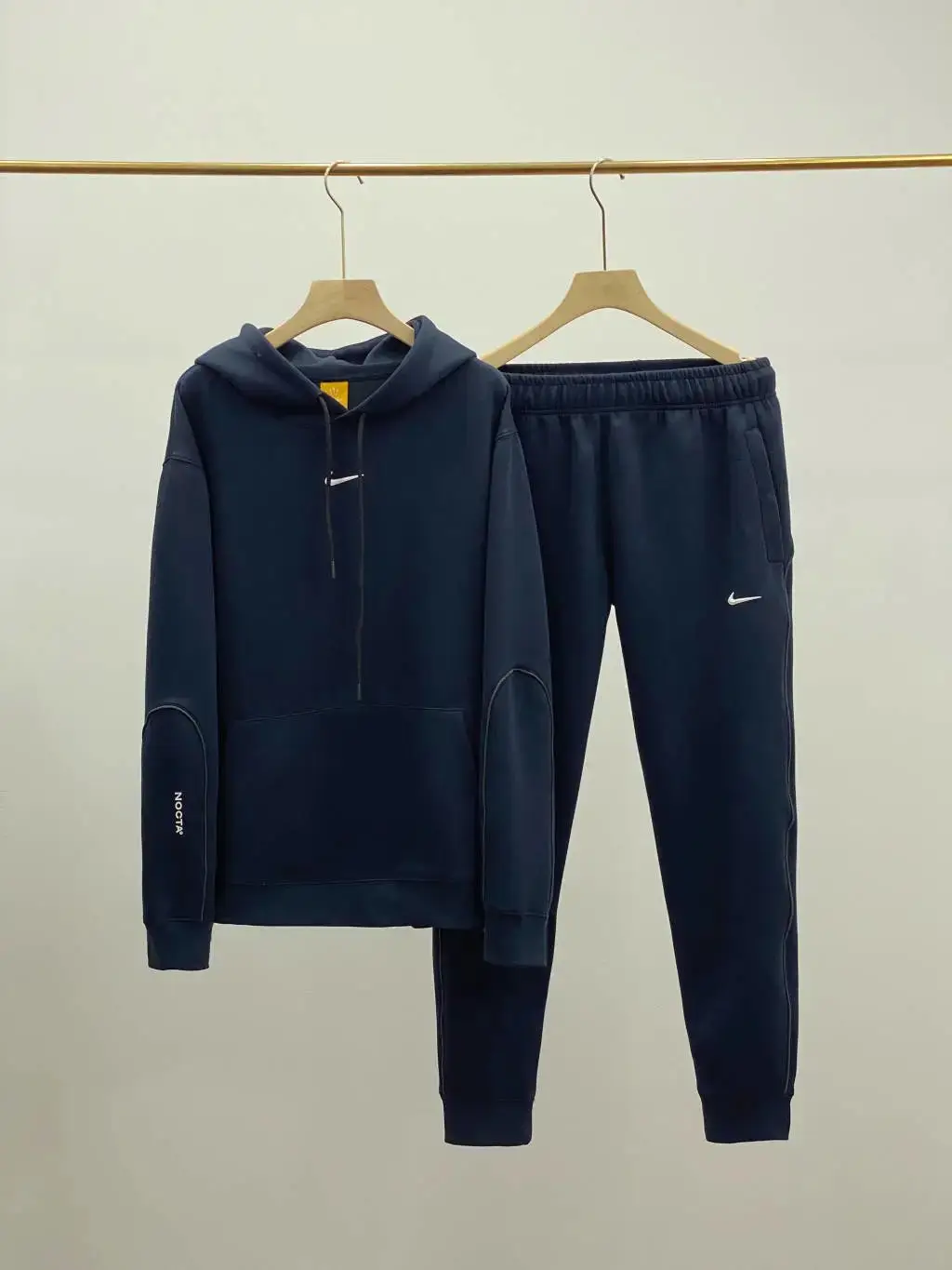 Nike Tech Fleece Hoodie & Pants Set — photo 5 of 14