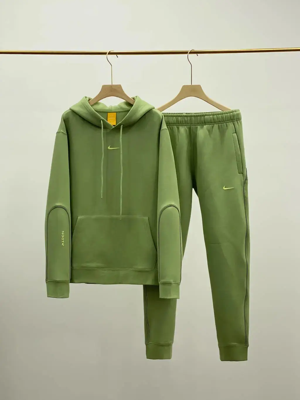 Nike Tech Fleece Hoodie & Pants Set — photo 6 of 14