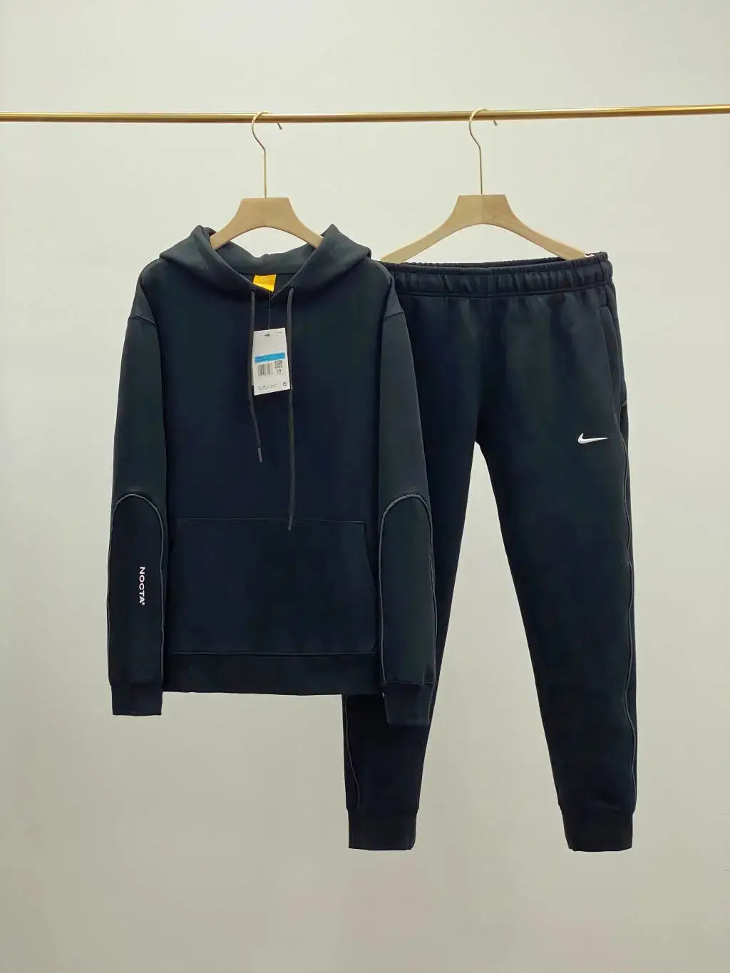 Nike Tech Fleece Hoodie & Pants Set — photo 7 of 14