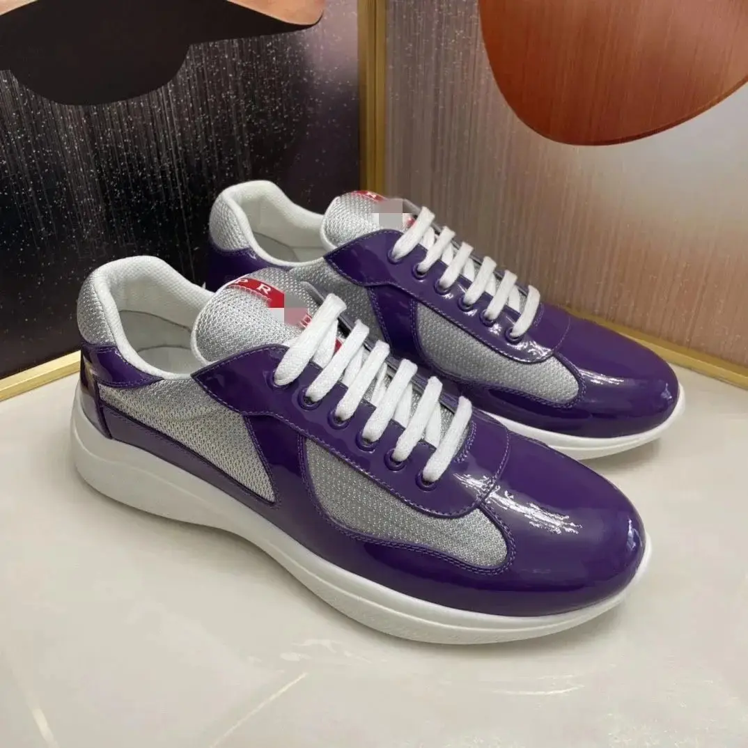 PRADA — photo 12 of 12