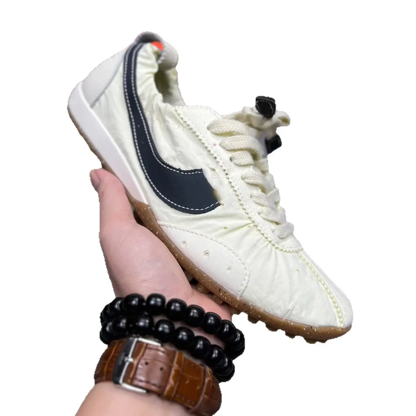 Nike Running Shoes — photo 2 of 5