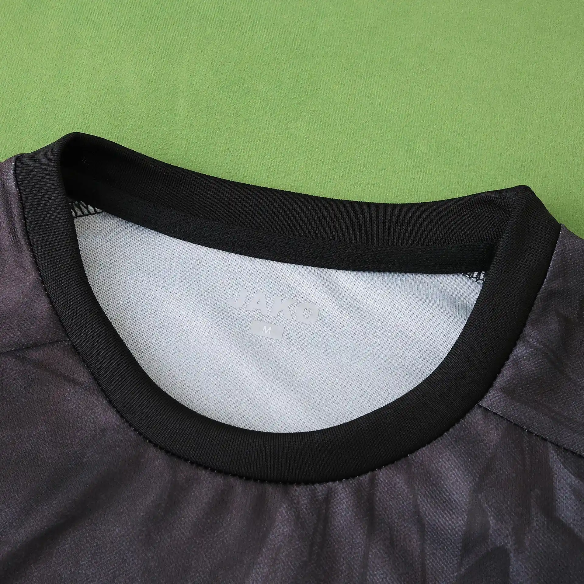 Design Jersey — photo 3 of 6