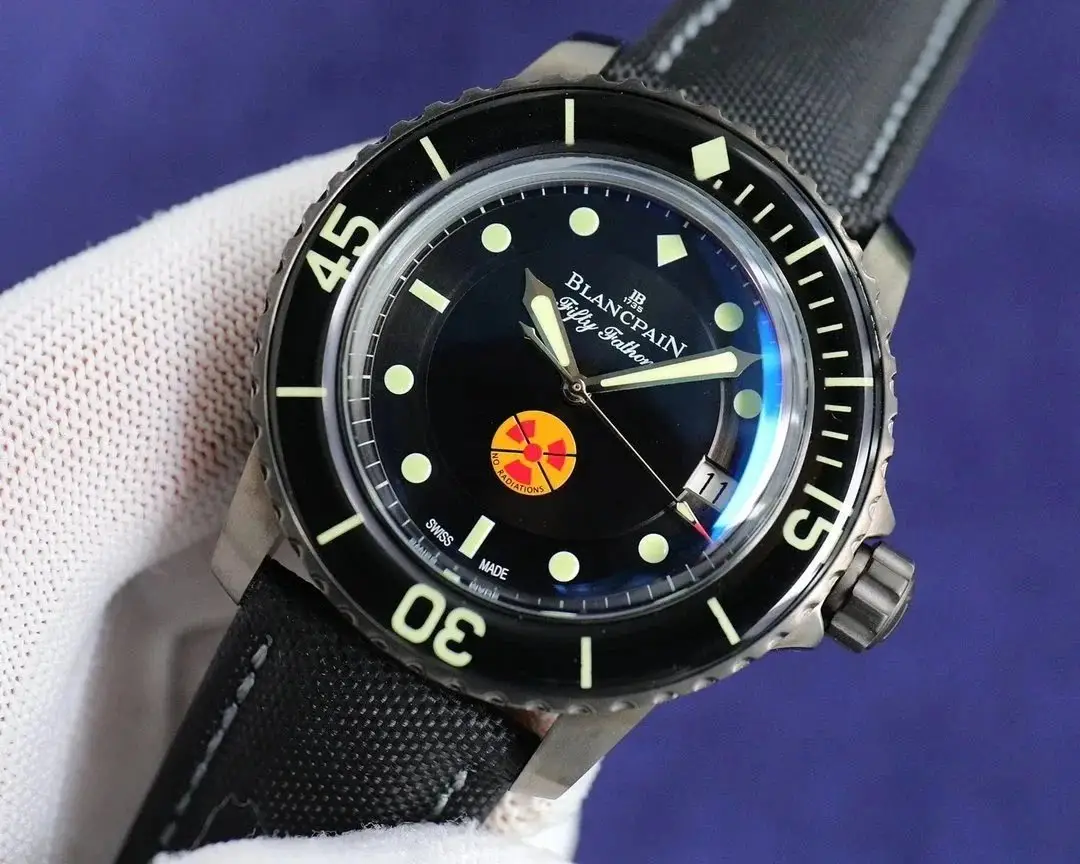 Design Mechanical Watch — photo 3 of 4