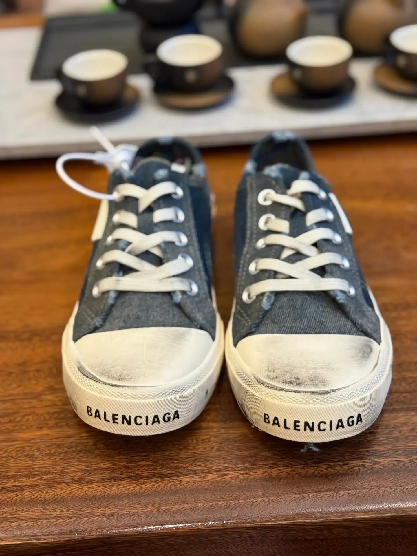 Balenciaga Chunky Sneakers — photo 13 of 15