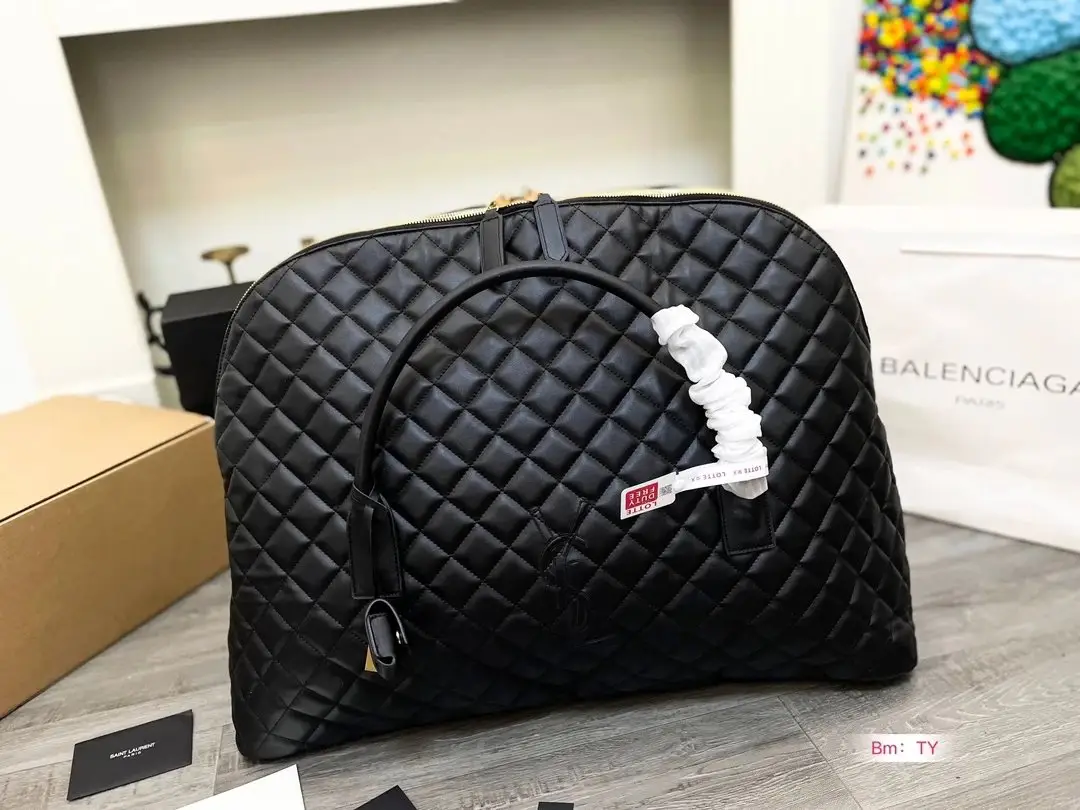 Saint Laurent Duffle Bag — photo 3 of 4