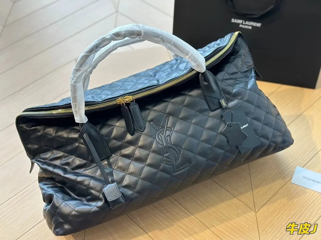 Saint Laurent Duffle Bag — photo 4 of 4