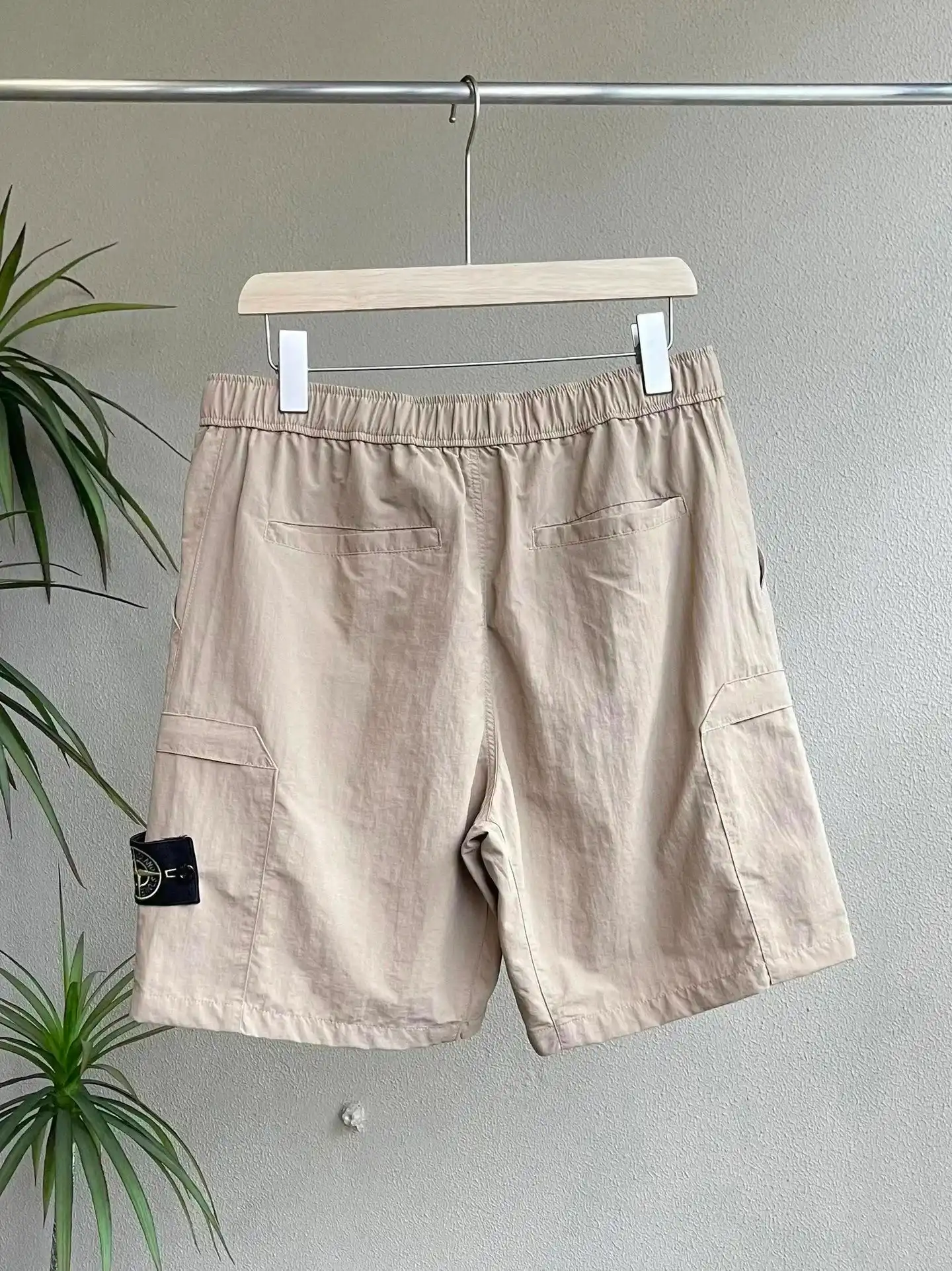Design Shorts — photo 5 of 6