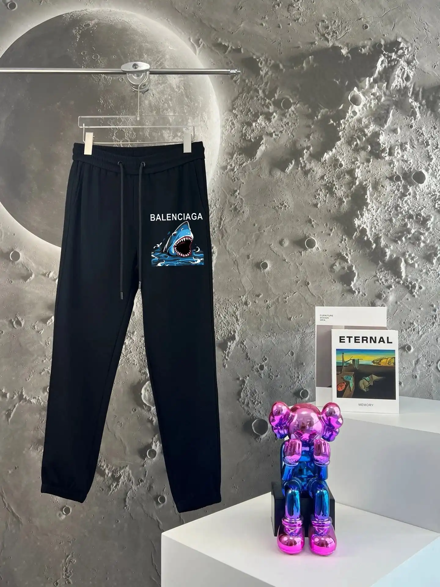 Loewe Sweatpants — photo 3 of 15