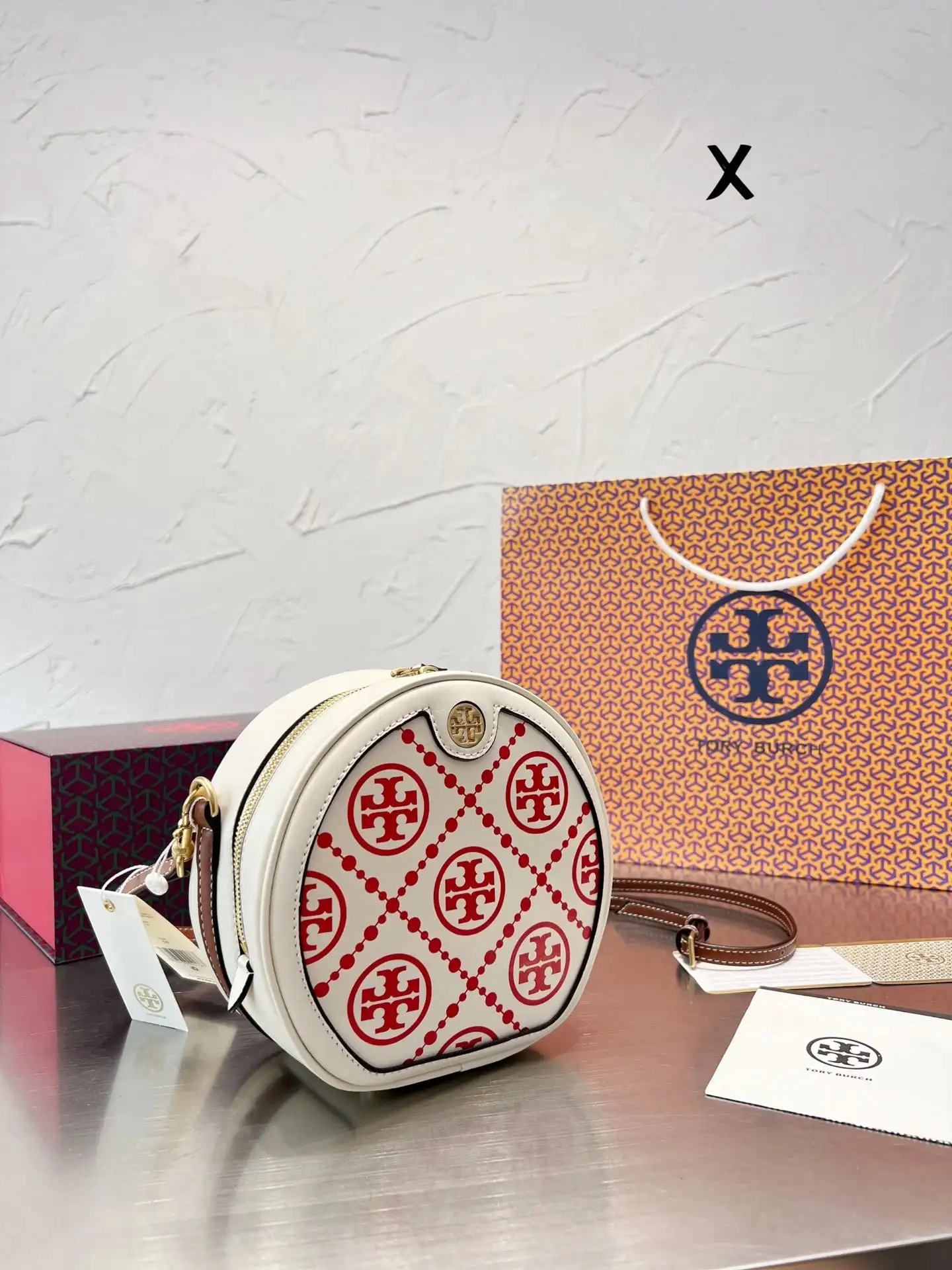 Tory Burch Crossbody Bags — photo 8 of 12