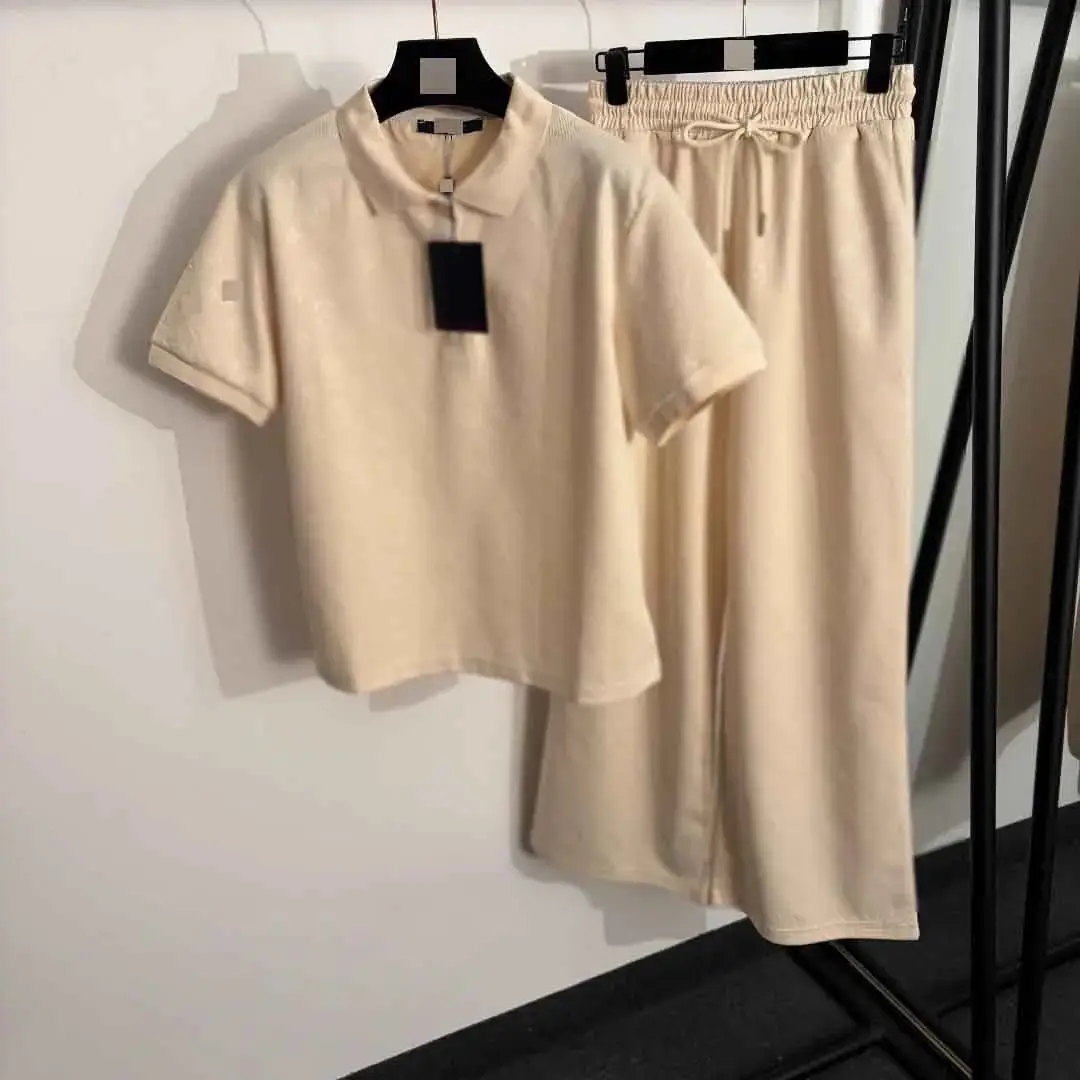 Design Casual Set — photo 2 of 5