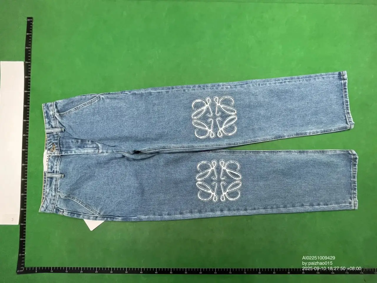 Loewe Jeans — photo 14 of 14