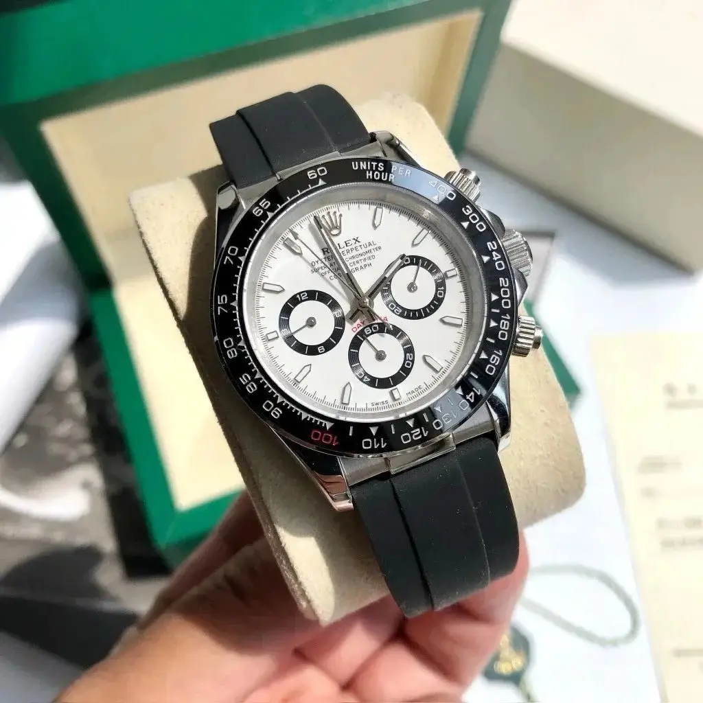Rolex Watches — photo 3 of 4