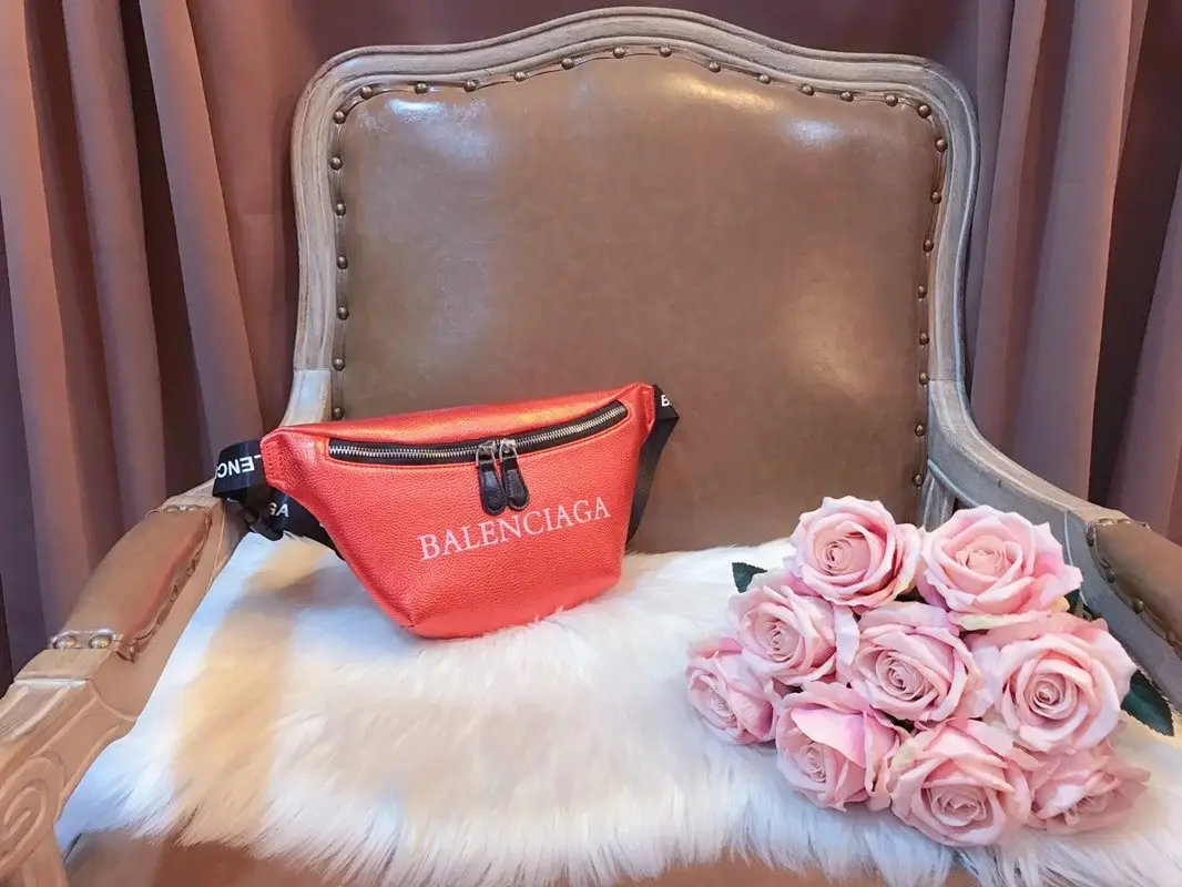 Balenciaga Belt Bags — photo 6 of 9