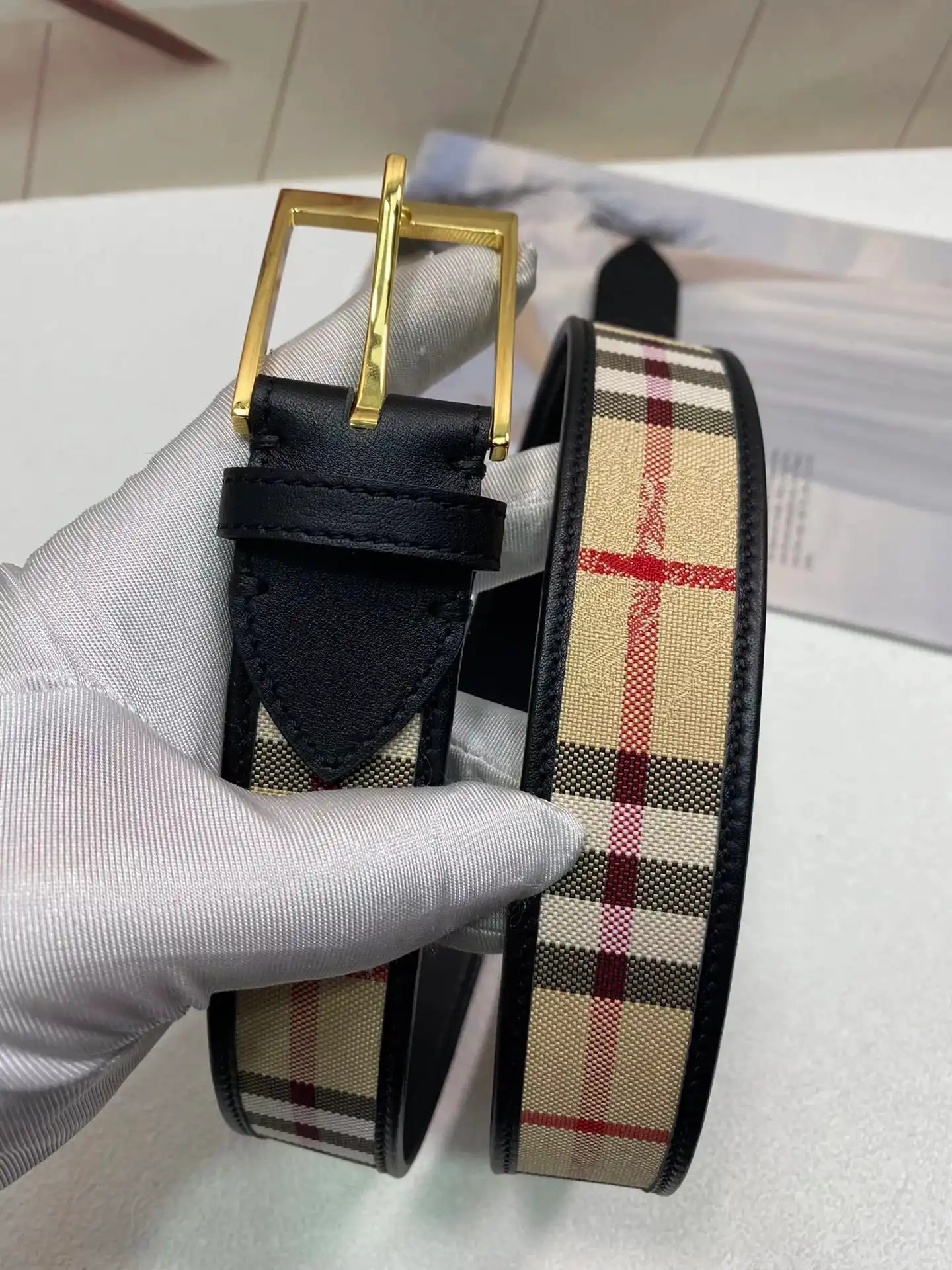 Burberry Leather Belt — photo 14 of 15